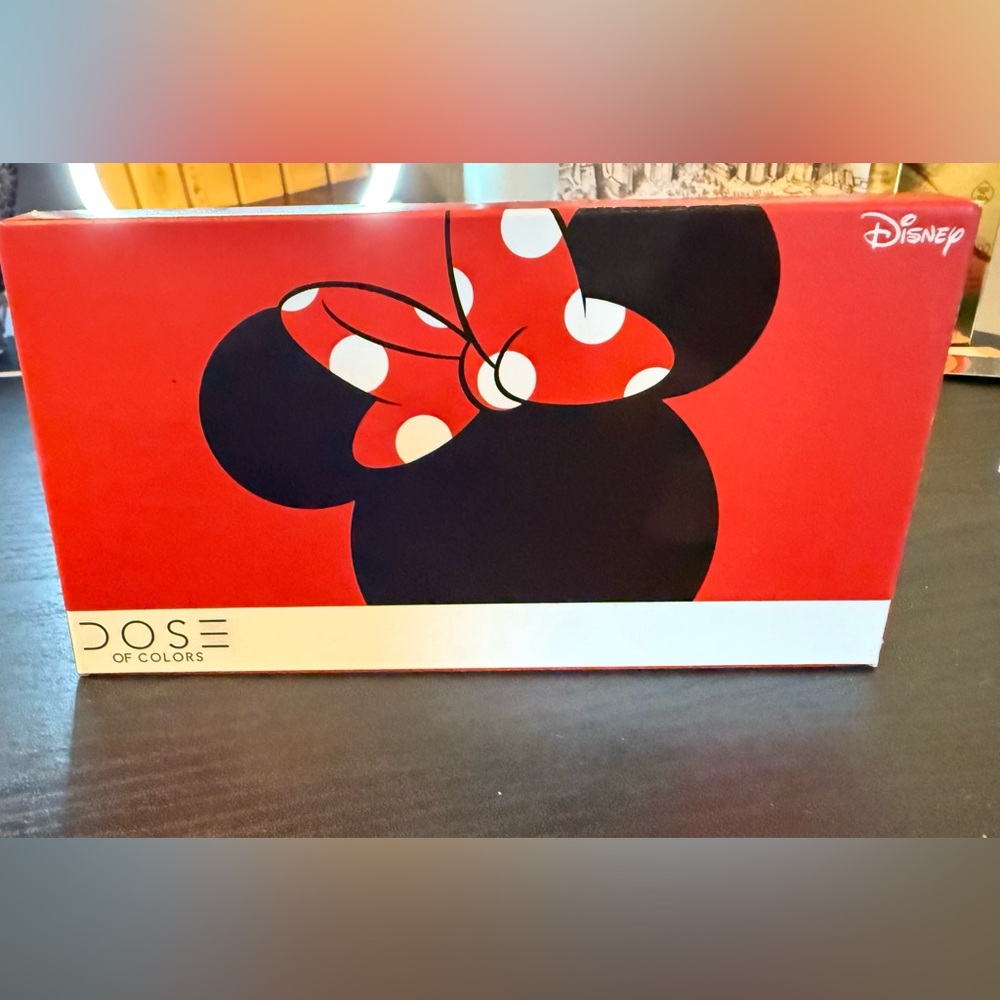 Dose of Colors Disney Minnie Mouse Eyeshadow & Blush Palette - Limited Edition